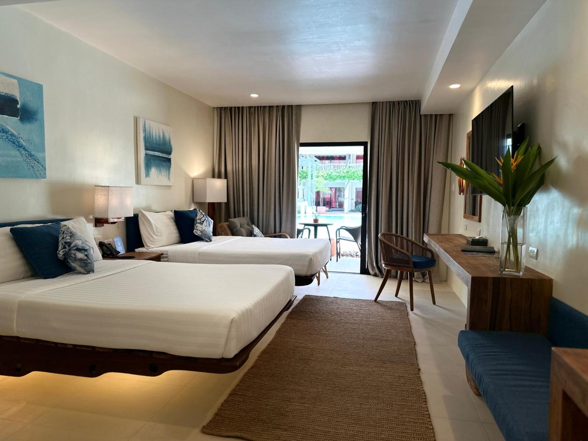 Bluewater Panglao Resort Esterno foto