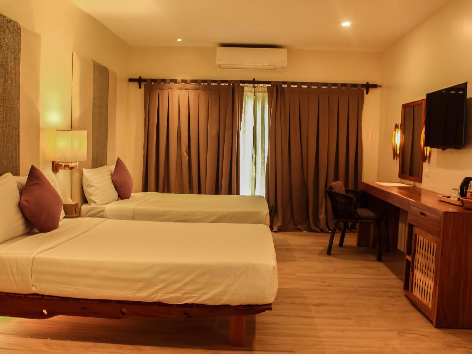 Bluewater Panglao Resort Esterno foto
